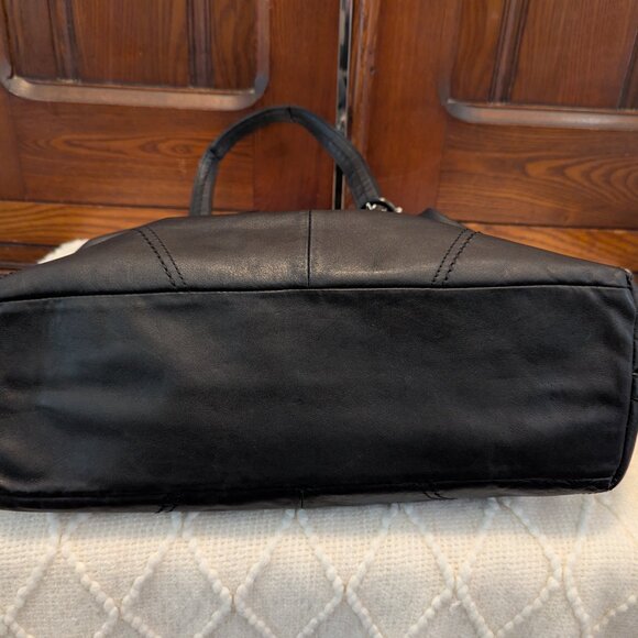 Coach Soho Black Two Way Leather Satchel F172202 - Picture 7 of 15